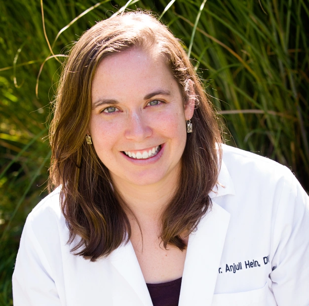 Dr. Anjuli Hein