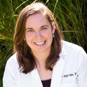 Dr. Anjuli Hein